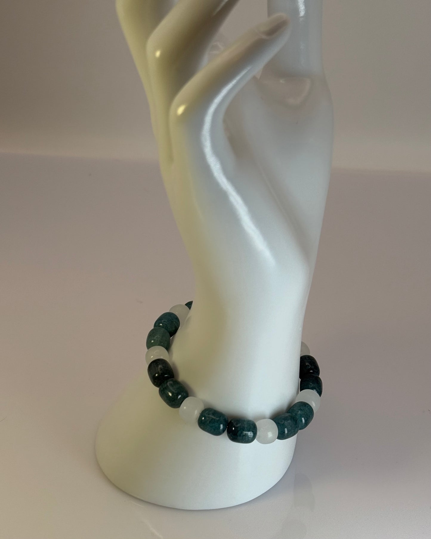 Blue Jade Beaded Elastic Bracelet
