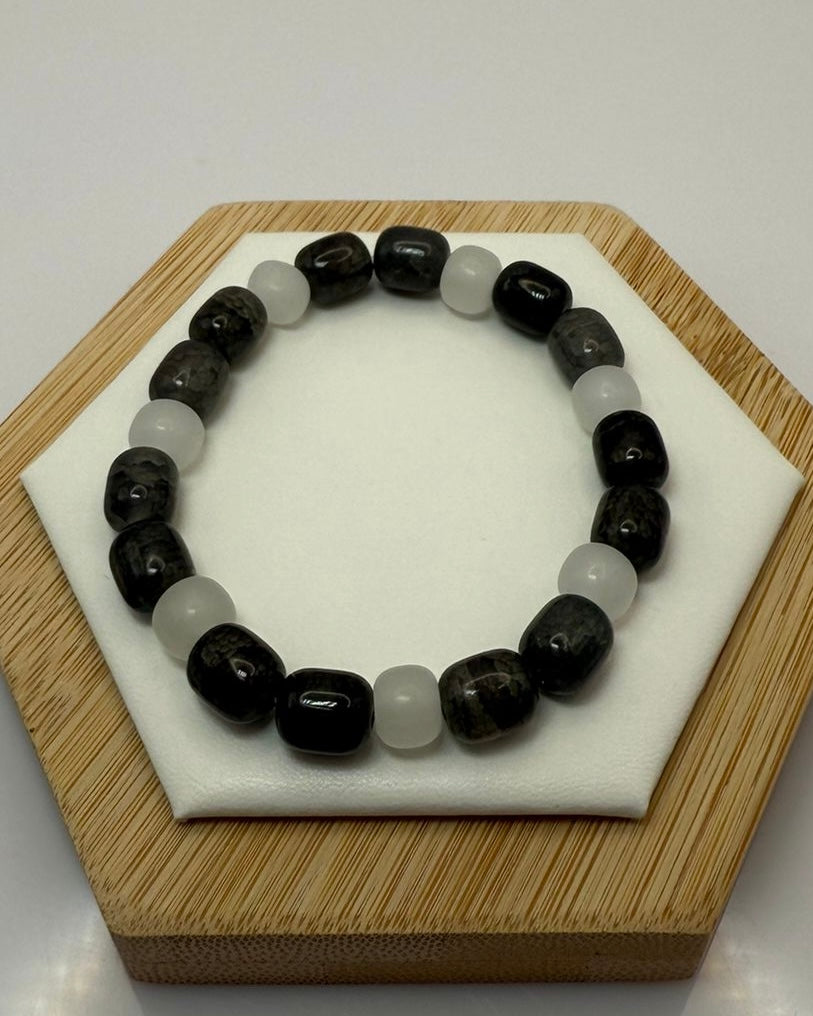 Black Beaded Elastic Bracelet