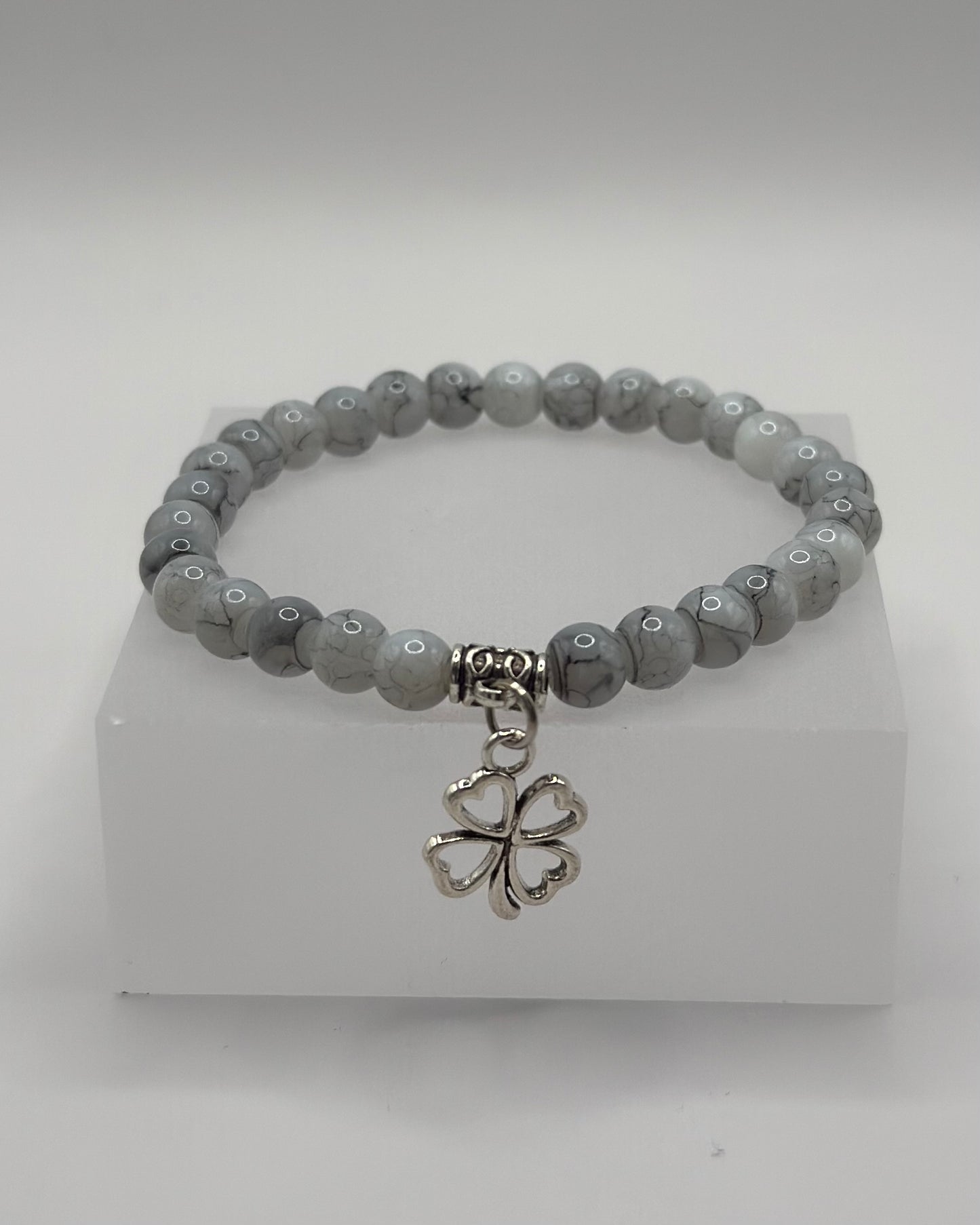 Elastic Bracelet white marble/clover